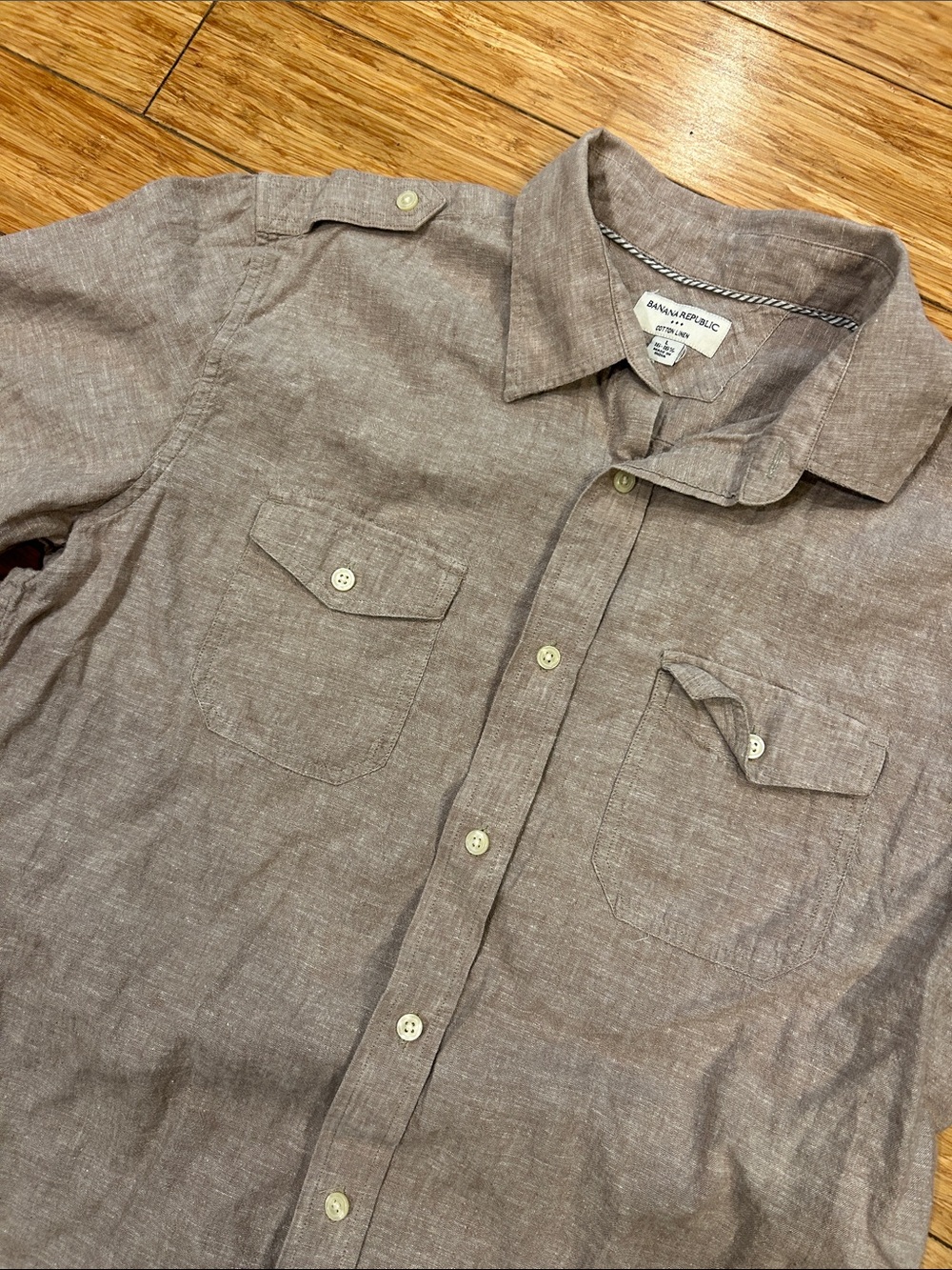 Banana Republic Men's Linen-Blend Button Down Shirt in Taupe L 16-16.5